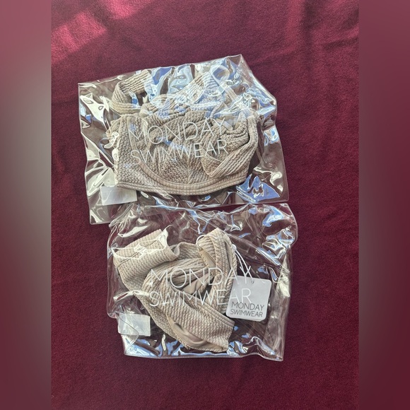 Monday Swimwear Cream Bikini Set - Picture 3 of 3